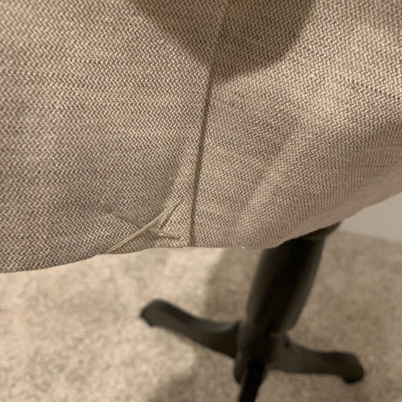 On Trend 2021 Are Trench Coats - Temporary $$ drop - Picture 9 of 16